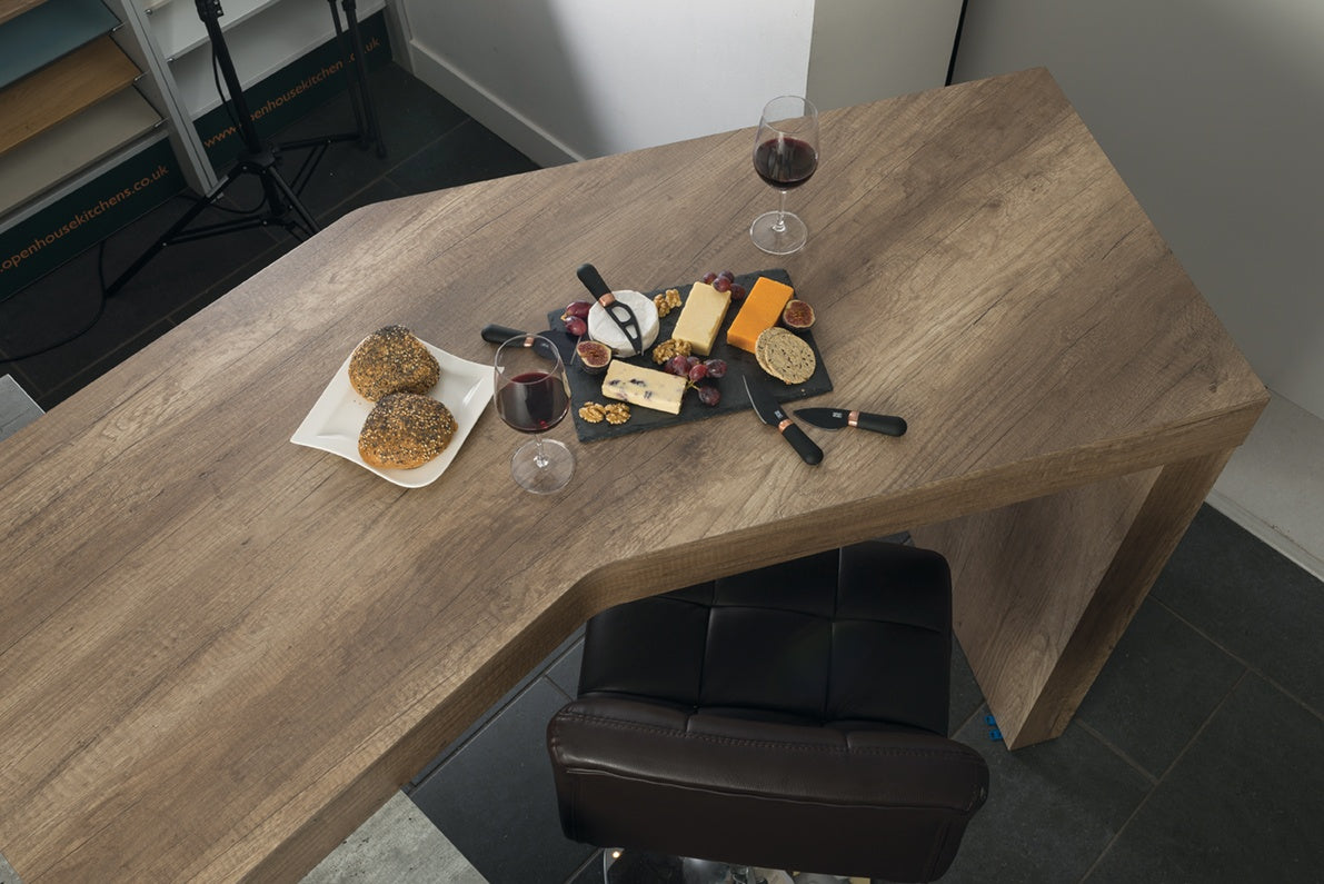 Spectra - 40mm Wild Rustic Oak Curved Edge